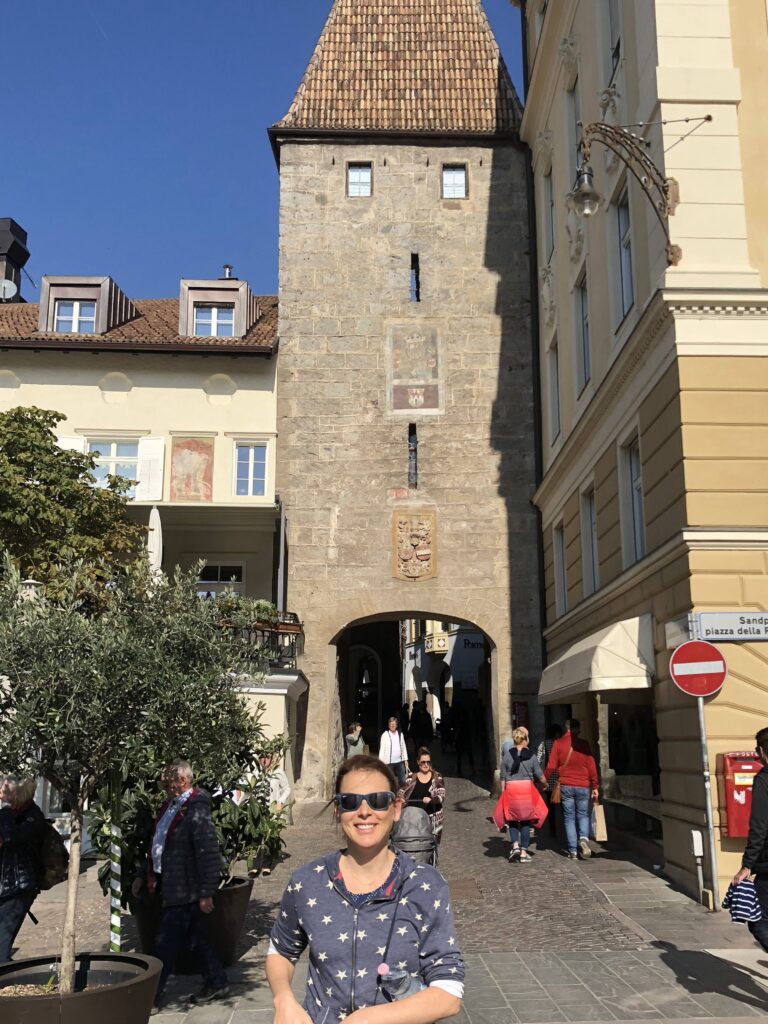 Photos of Alison Schrag